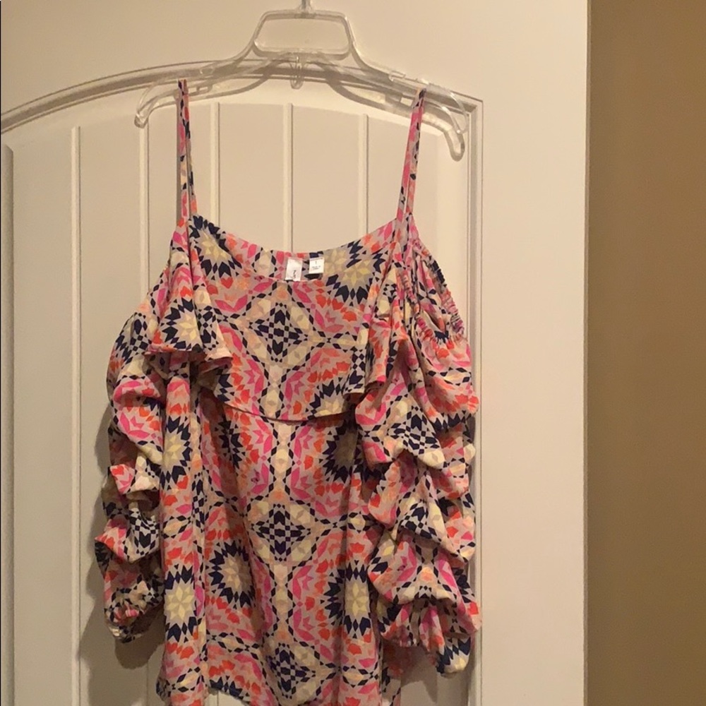 Ruffle sleeve blouse